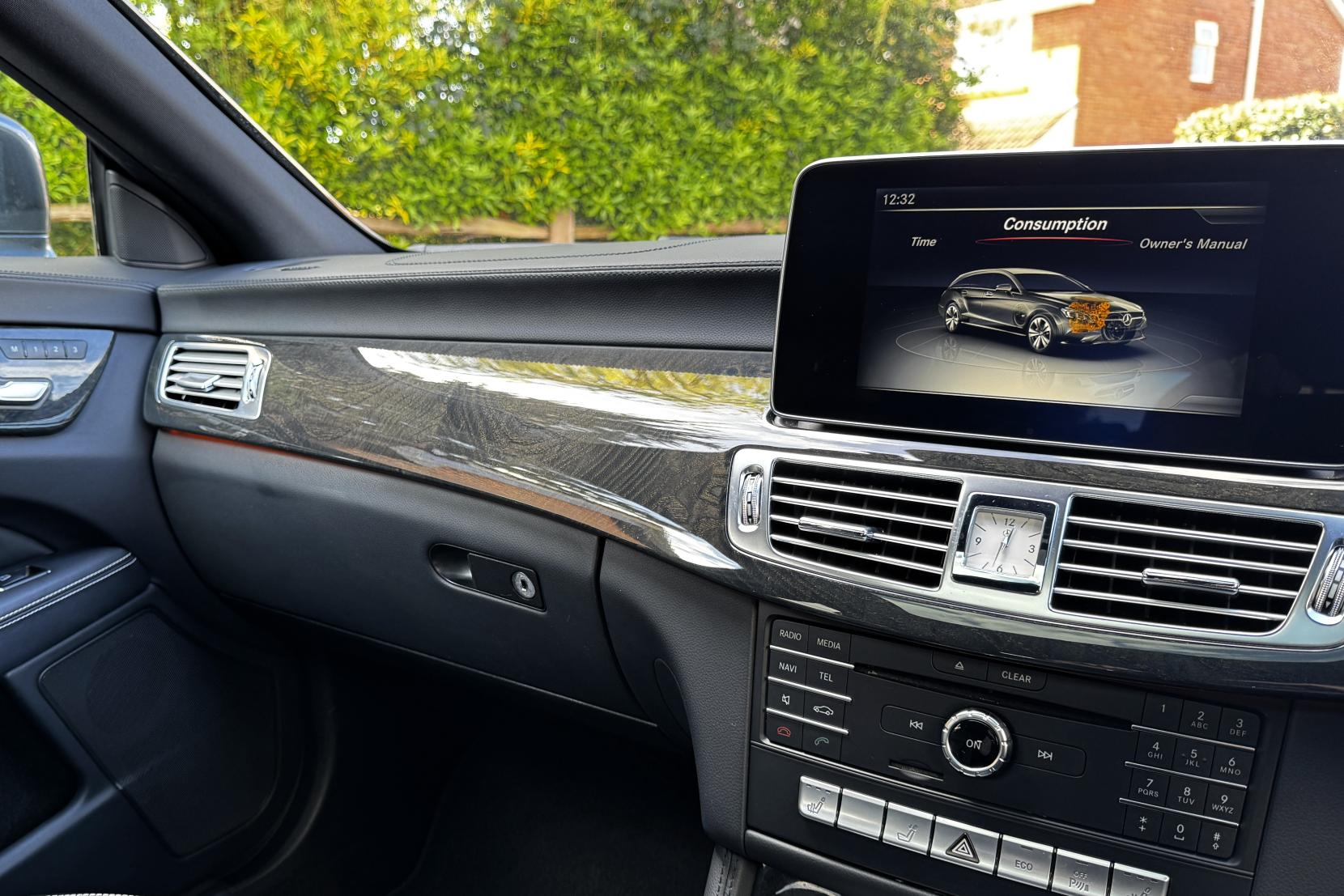 Mercedes-Benz CLS 2.1 CLS220d AMG Line (Premium) Shooting Brake 5dr Diesel G-Tronic+ Euro 6 (s/s) (177 ps)