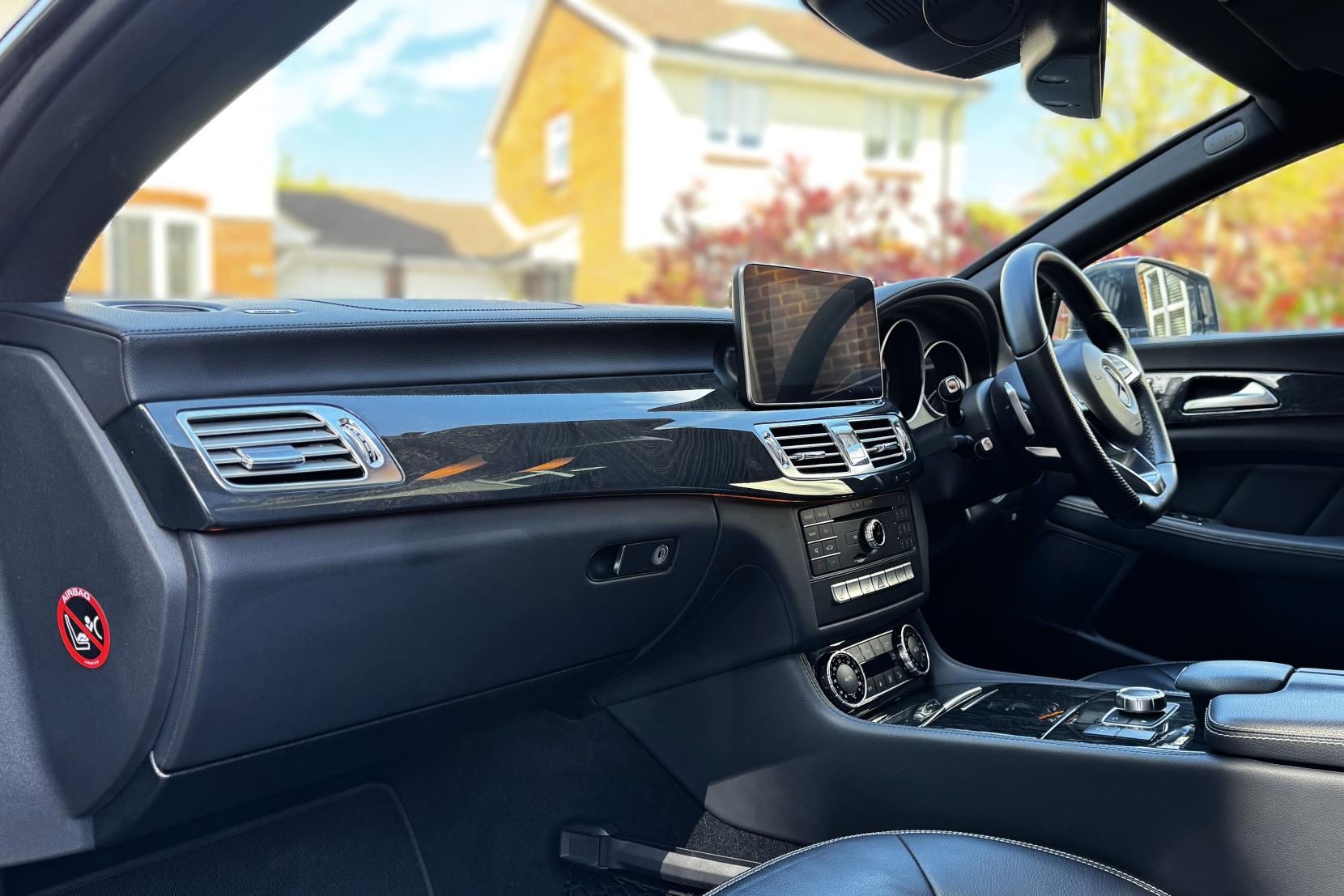 Mercedes-Benz CLS 2.1 CLS220d AMG Line (Premium) Shooting Brake 5dr Diesel G-Tronic+ Euro 6 (s/s) (177 ps)