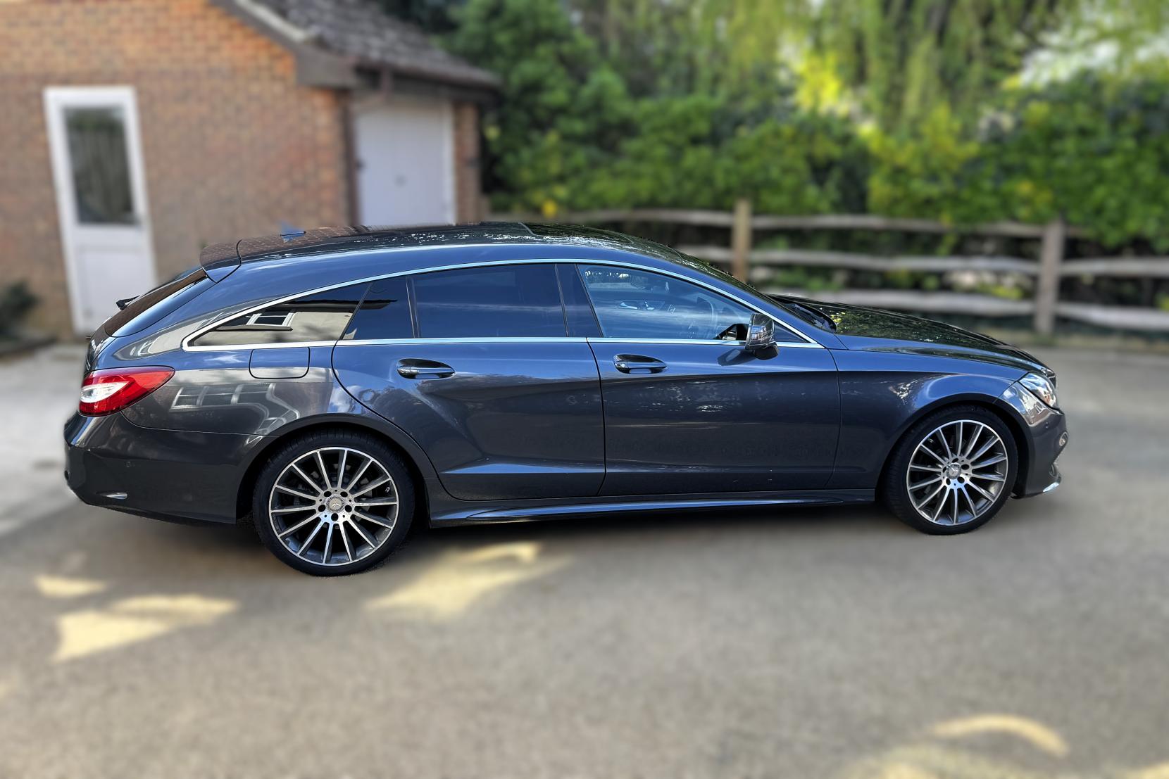 Mercedes-Benz CLS 2.1 CLS220d AMG Line (Premium) Shooting Brake 5dr Diesel G-Tronic+ Euro 6 (s/s) (177 ps)