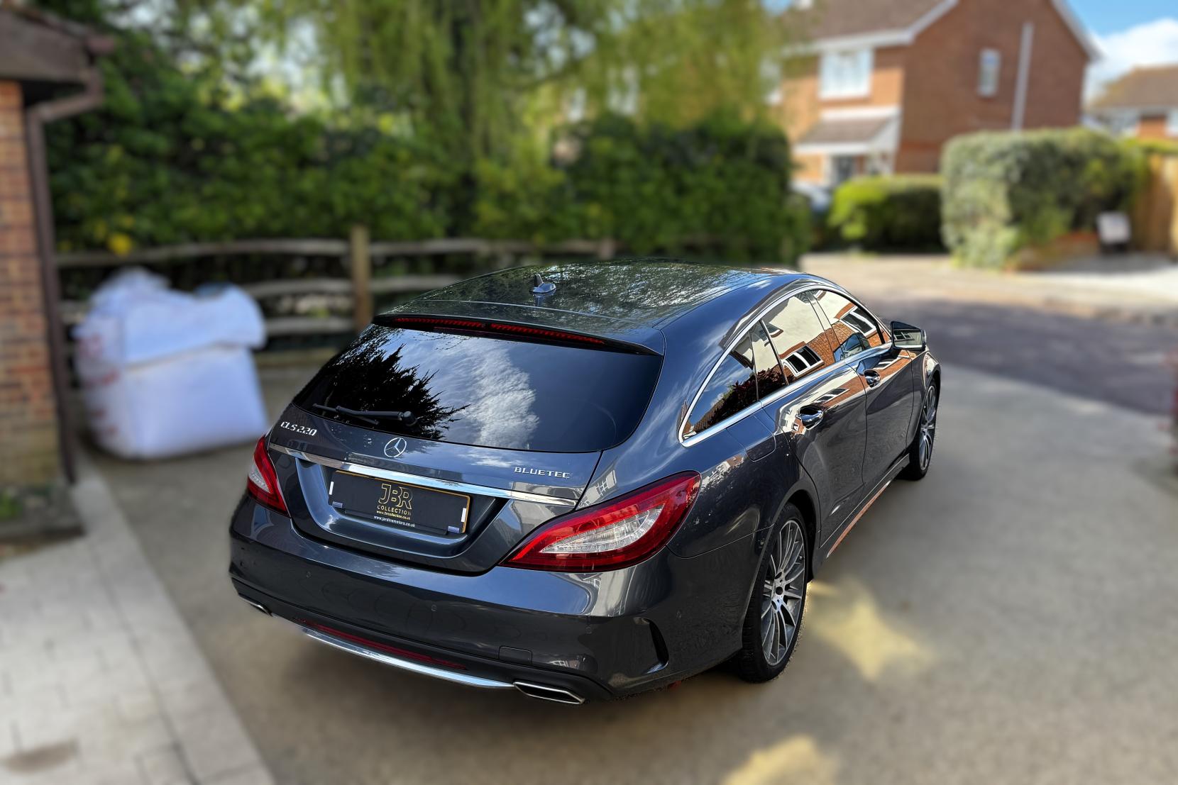 Mercedes-Benz CLS 2.1 CLS220d AMG Line (Premium) Shooting Brake 5dr Diesel G-Tronic+ Euro 6 (s/s) (177 ps)