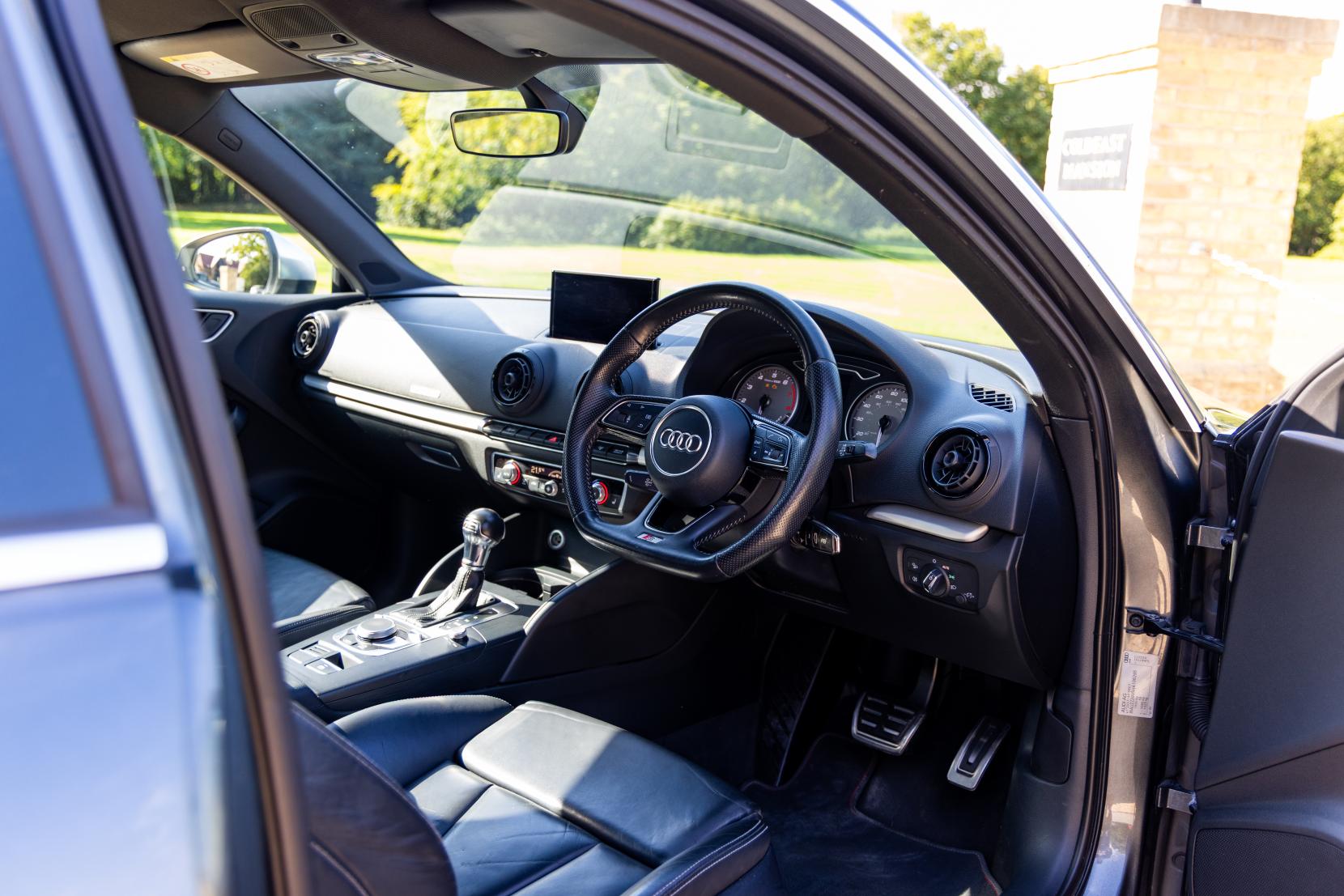 Audi S3 2.0 TFSI Hatchback 3dr Petrol S Tronic quattro Euro 6 (s/s) (310 ps)