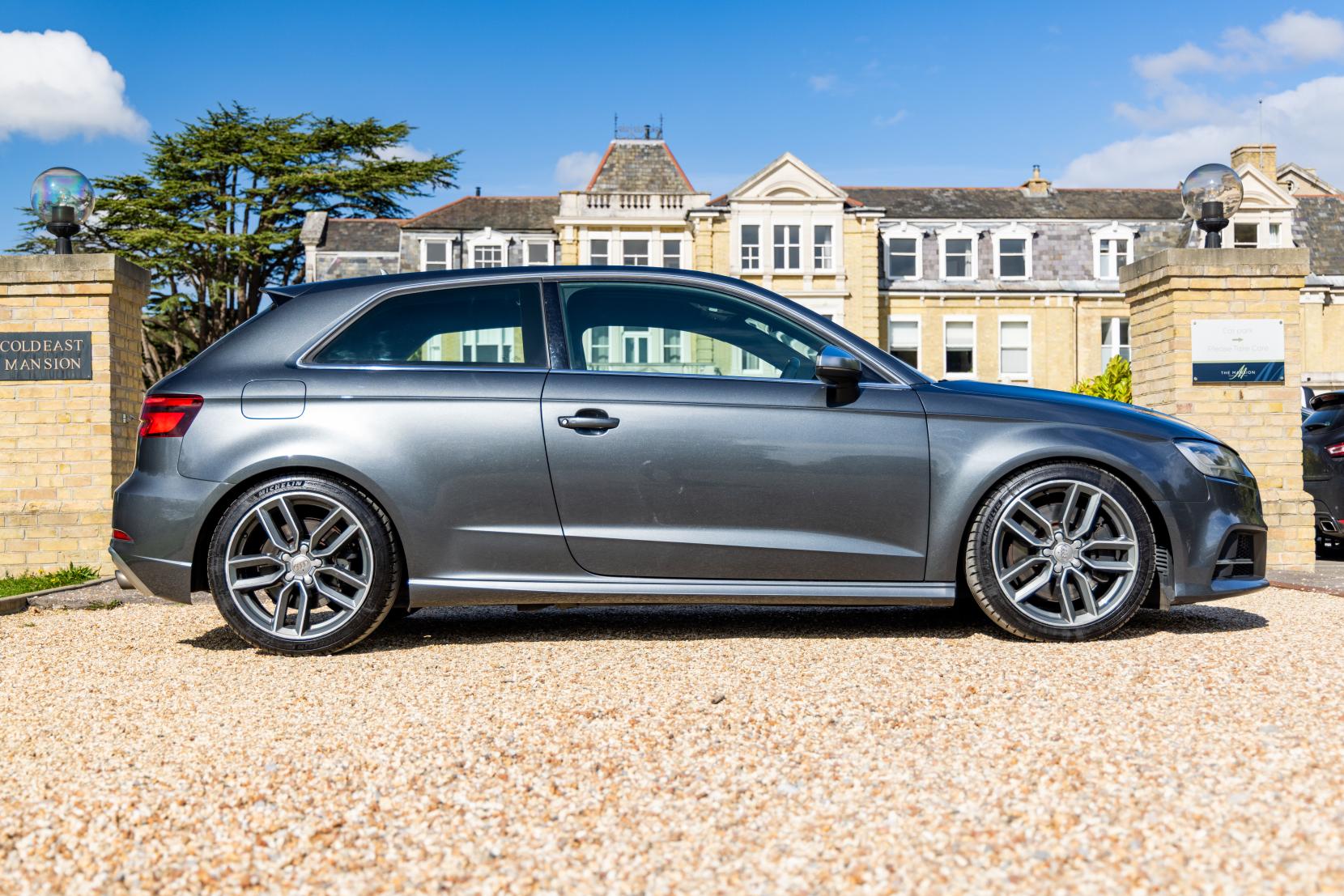 Audi S3 2.0 TFSI Hatchback 3dr Petrol S Tronic quattro Euro 6 (s/s) (310 ps)