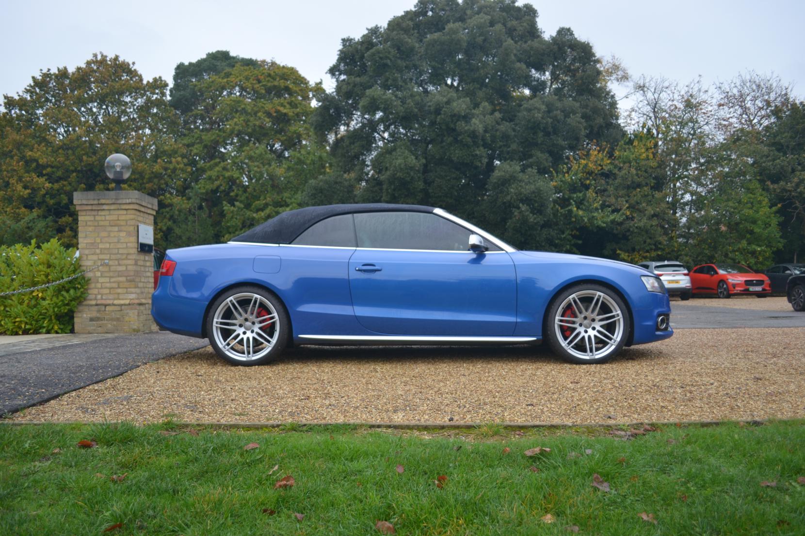 Audi S5 3.0 TFSI V6 Cabriolet 2dr Petrol S Tronic quattro Euro 5 (333 ps)