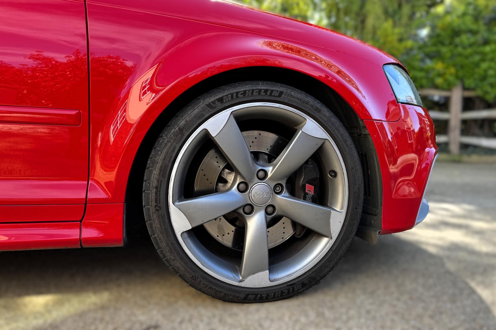 Audi RS3 2.5 TFSI Sportback 5dr Petrol S Tronic quattro Euro 5 (340 ps)