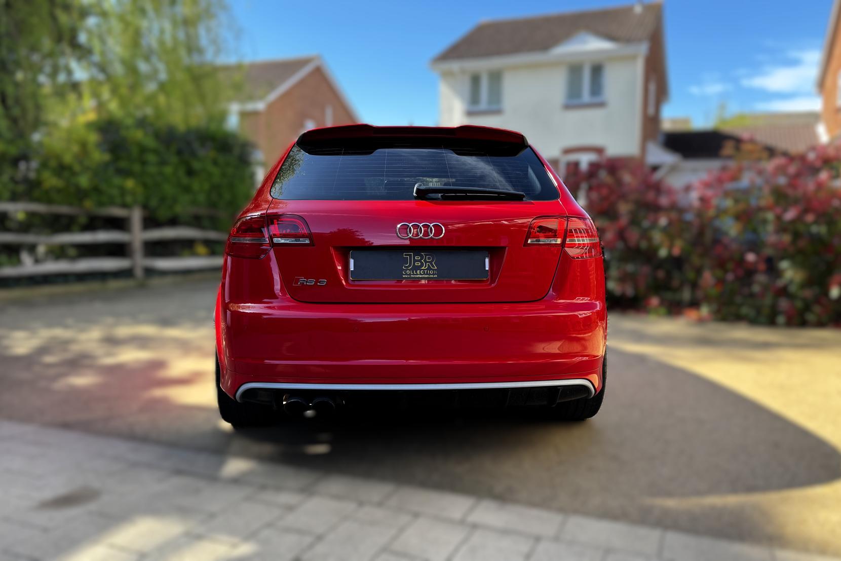 Audi RS3 2.5 TFSI Sportback 5dr Petrol S Tronic quattro Euro 5 (340 ps)