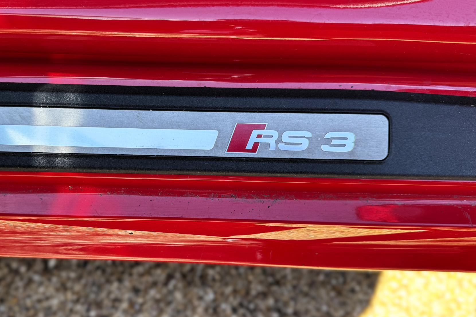 Audi RS3 2.5 TFSI Sportback 5dr Petrol S Tronic quattro Euro 5 (340 ps)