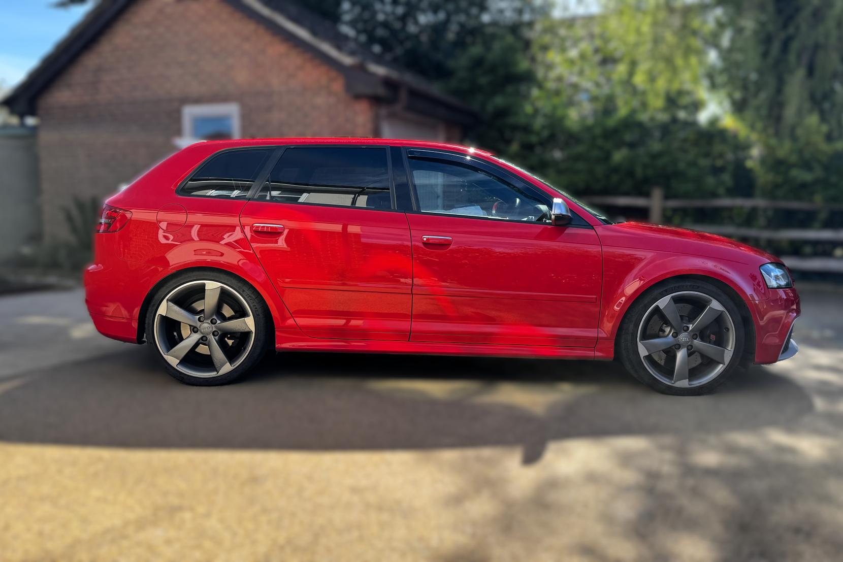 Audi RS3 2.5 TFSI Sportback 5dr Petrol S Tronic quattro Euro 5 (340 ps)