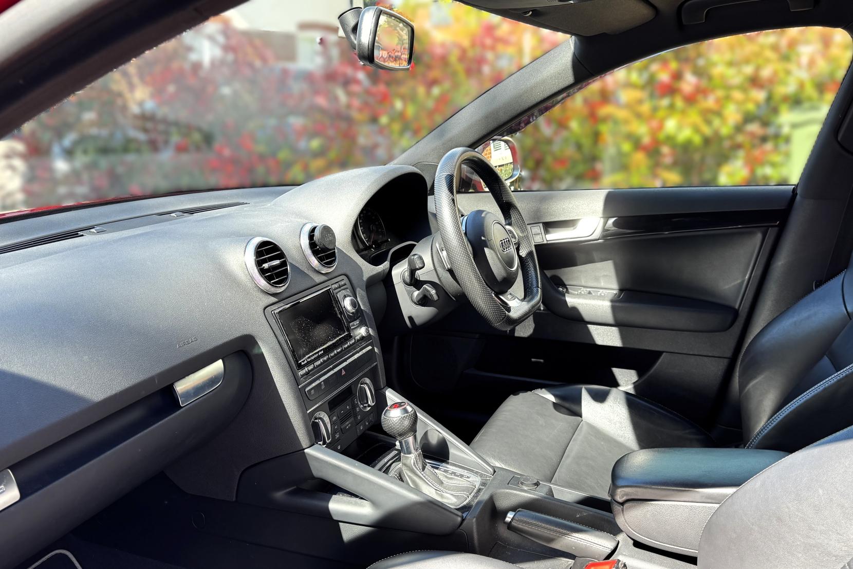 Audi RS3 2.5 TFSI Sportback 5dr Petrol S Tronic quattro Euro 5 (340 ps)